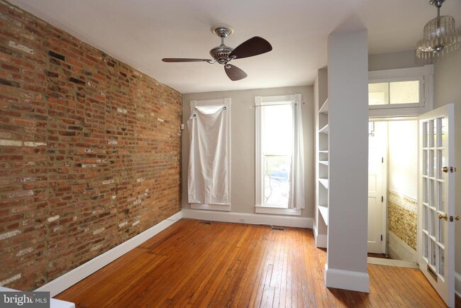 Photo - 13 S Collington Ave Townhome