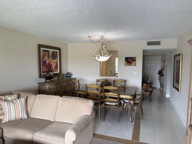 Photo - 7146 Huntington Ln Unit 403