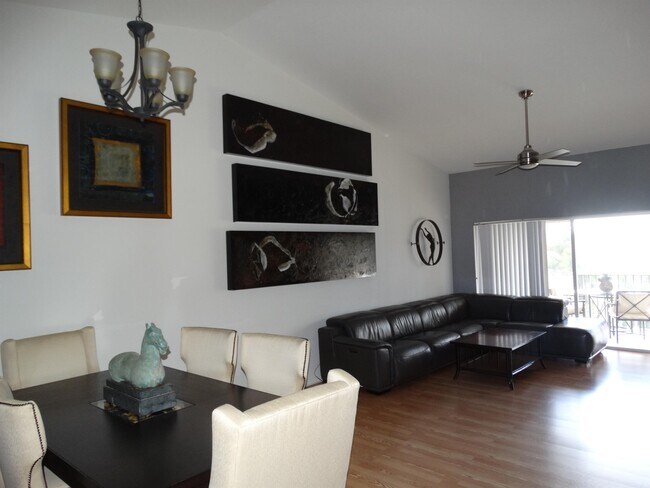 Photo - 3250 Cypress Glen Way