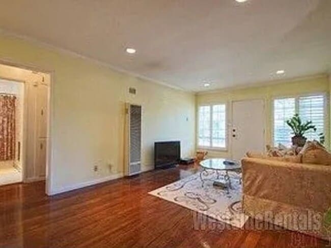 Photo - 10823 Whipple St Rental