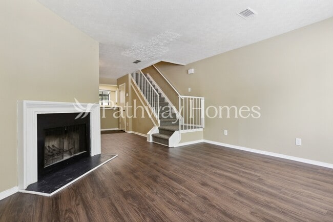 Photo - 478 Prince of Wales