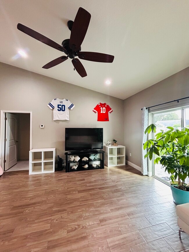 683 Fort Smith Blvd