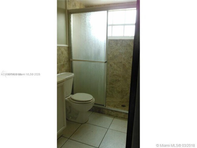 Photo - 1702 McKinley St Unit 3