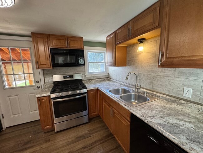 Photo - 11 Lincoln Ave