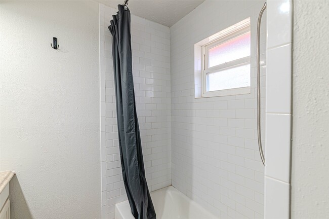 Photo - 4606 Fitzwater Dr