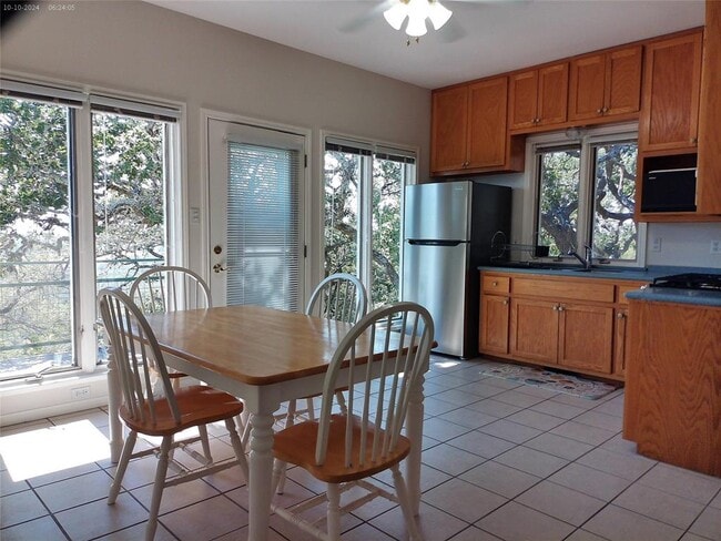 Photo - 525 Northwood Hills Dr