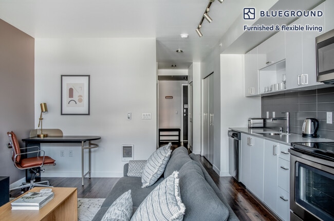 Photo - 12258 NE 12th Ln Unit FL6-ID605