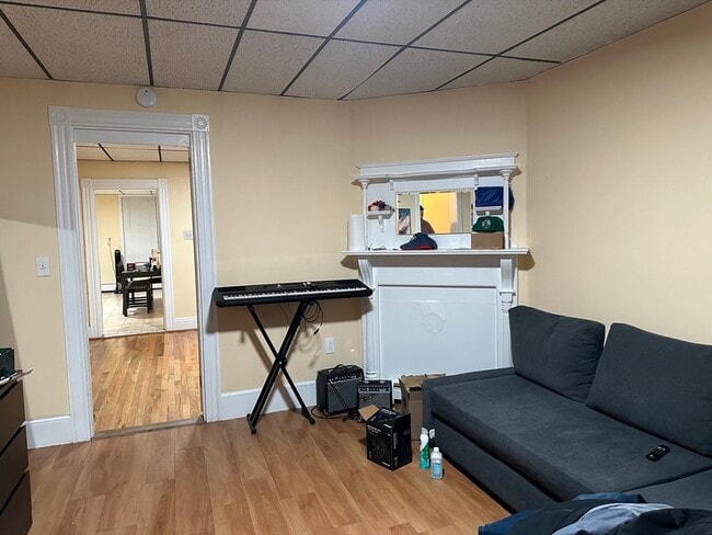 Photo - 196 Chelsea St Unit 3