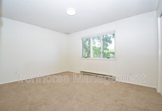Photo - 811 W Villard St Unit #63