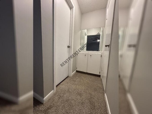 Photo - 814 King Pl