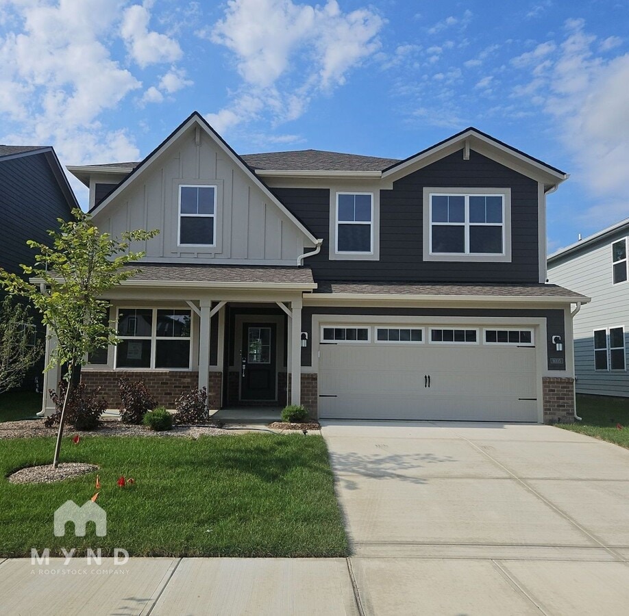 Photo - 16935 Sandhurst Pl House