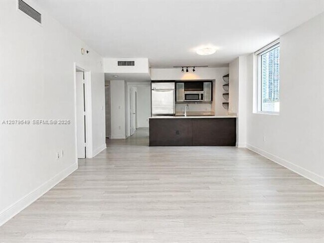 55 SE 6th St