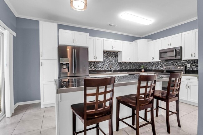 Photo - 165 Grand Oaks Dr