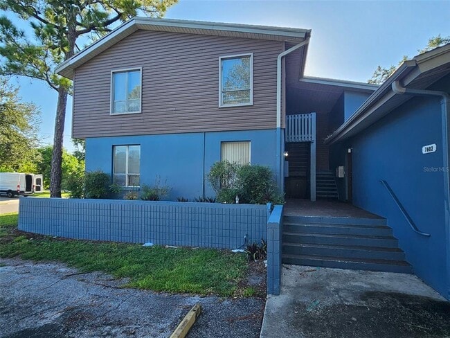 Building Photo - 7602 W Powhatan Ave Unit 2 Rental