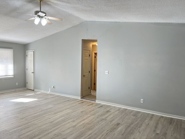 Photo - Really Cute Home in Lake Wildwood