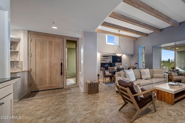 Photo - 10111 E Graythorn Dr