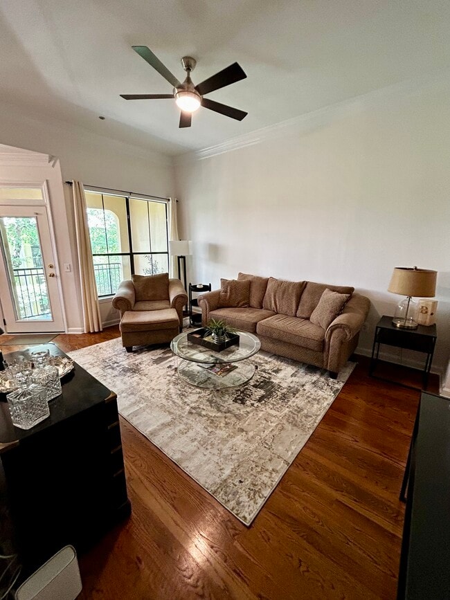 Photo - 3777 Peachtree Rd NE Unit Peachtree Place - 1234