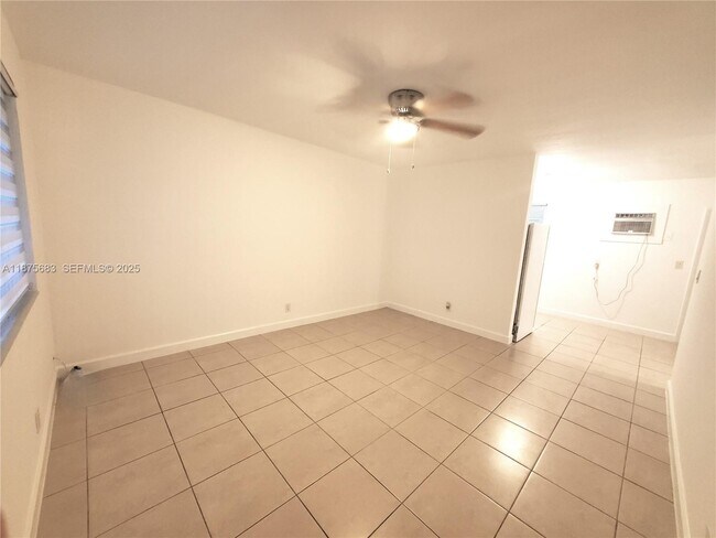 Photo - 26 SE 3rd Terrace Unit 2