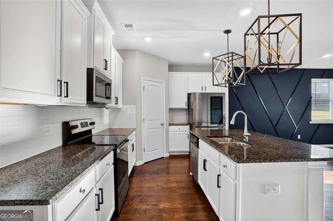 Photo - 1553 Spring Hollow Way