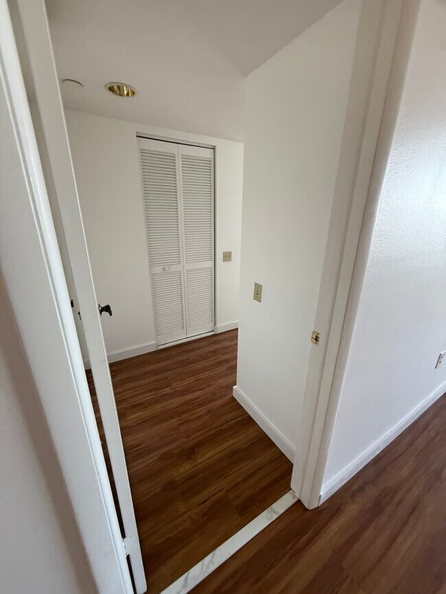 Photo - 2333 Feather Sound Dr Unidad A603