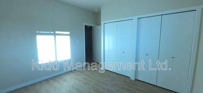 Photo - 5585 Kidd Pl