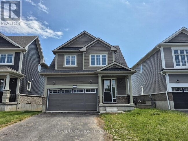 Photo - 137 Gildersleeve Blvd