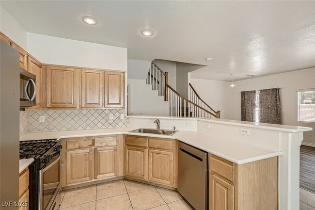 Photo - 8729 Horizon Wind Ave Unidad 102 Rental