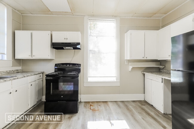 Photo - 2923 Avenue Z