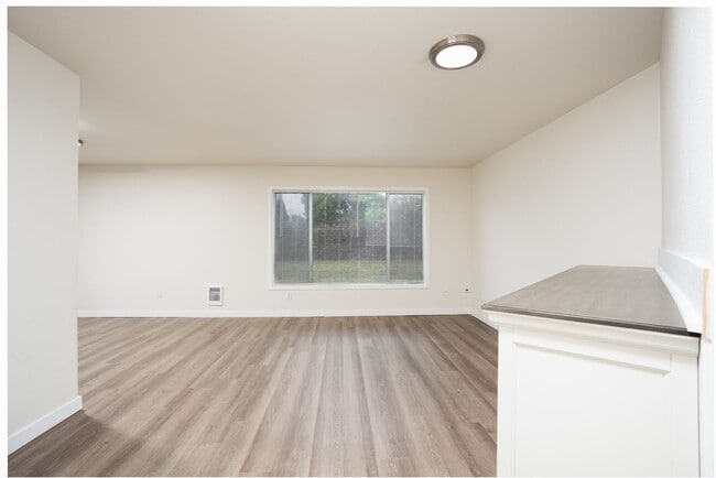 504 4th Ave SE Unidad A