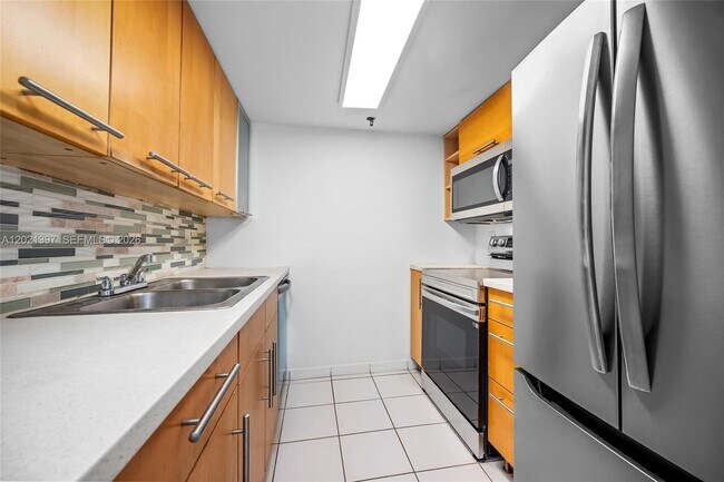Photo - 1010 NW 11th St Unit 507