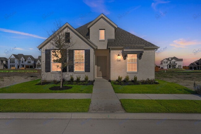 Photo - 239 Golden Run Dr