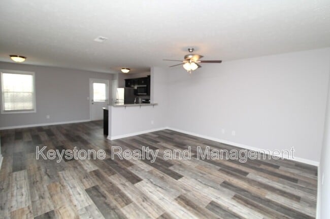 Photo - 1611 Railton Ct