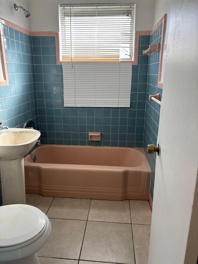 Photo - 1270 NE 139th St Unit 1