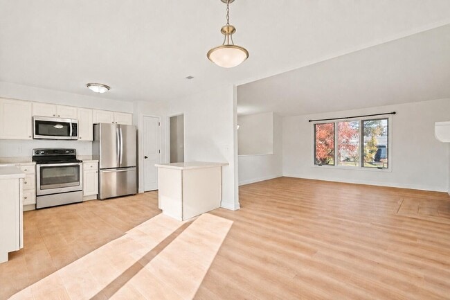 Photo - 3607 Madera Dr