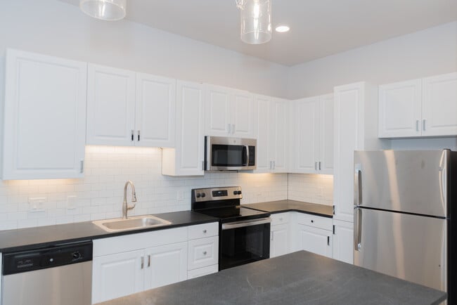 Photo - Touraine Plano