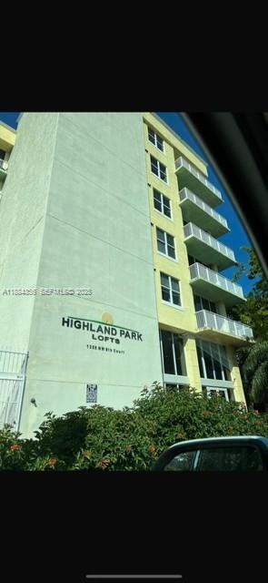 Building Photo - 1350 NW 8th Ct Unit A1-3