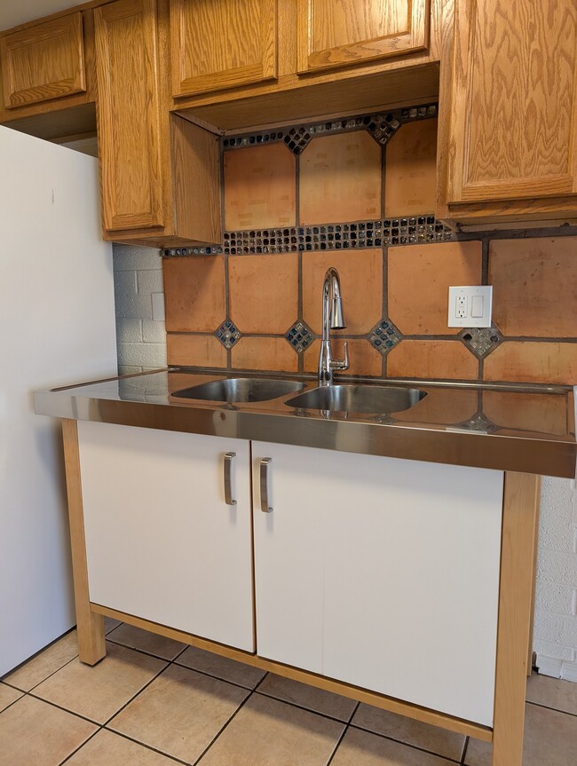 Photo - 1418 S Stanley Pl Apartments Unit 3