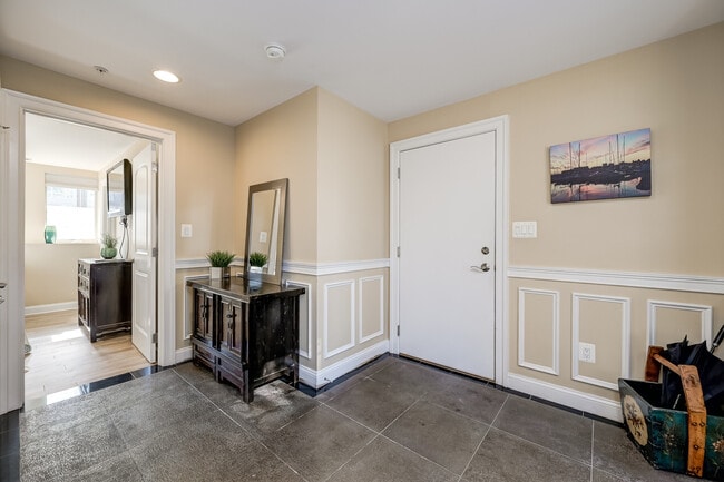 Photo - 621 Ponte Villas N