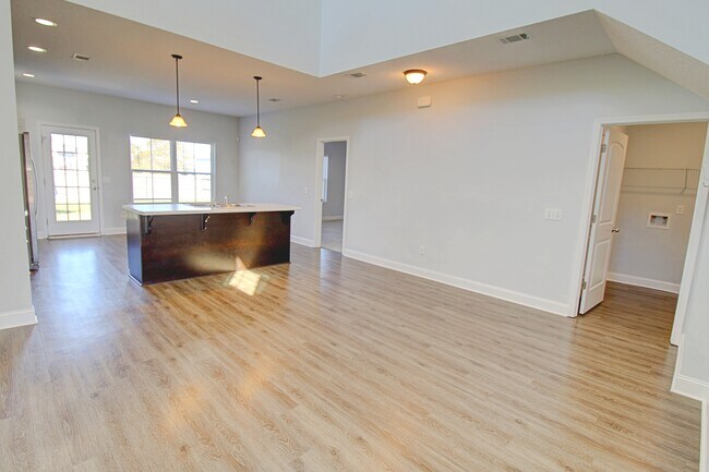 Photo - 14 Gambrell Rd