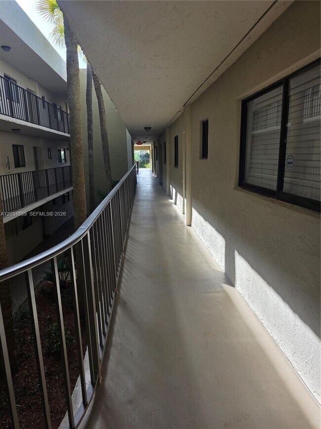 Photo - 8025 SW 107th Ave Unit 202