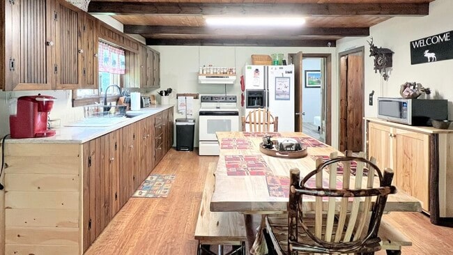 Photo - 219 Pleasant St