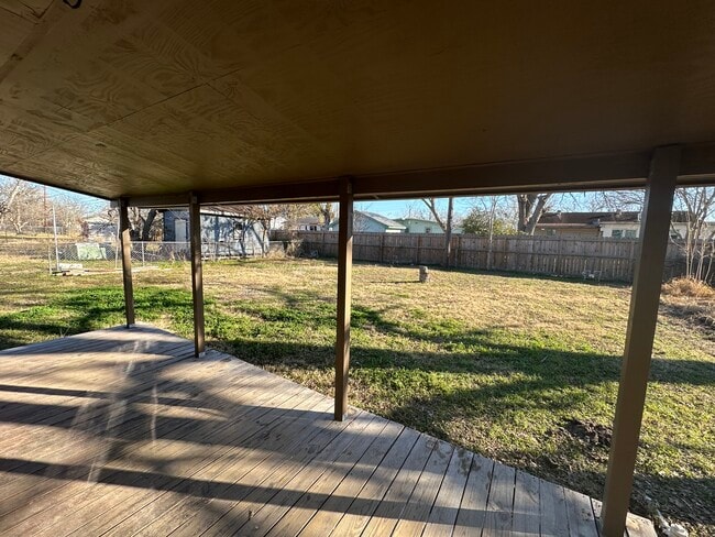 Photo - 1709 Navidad St