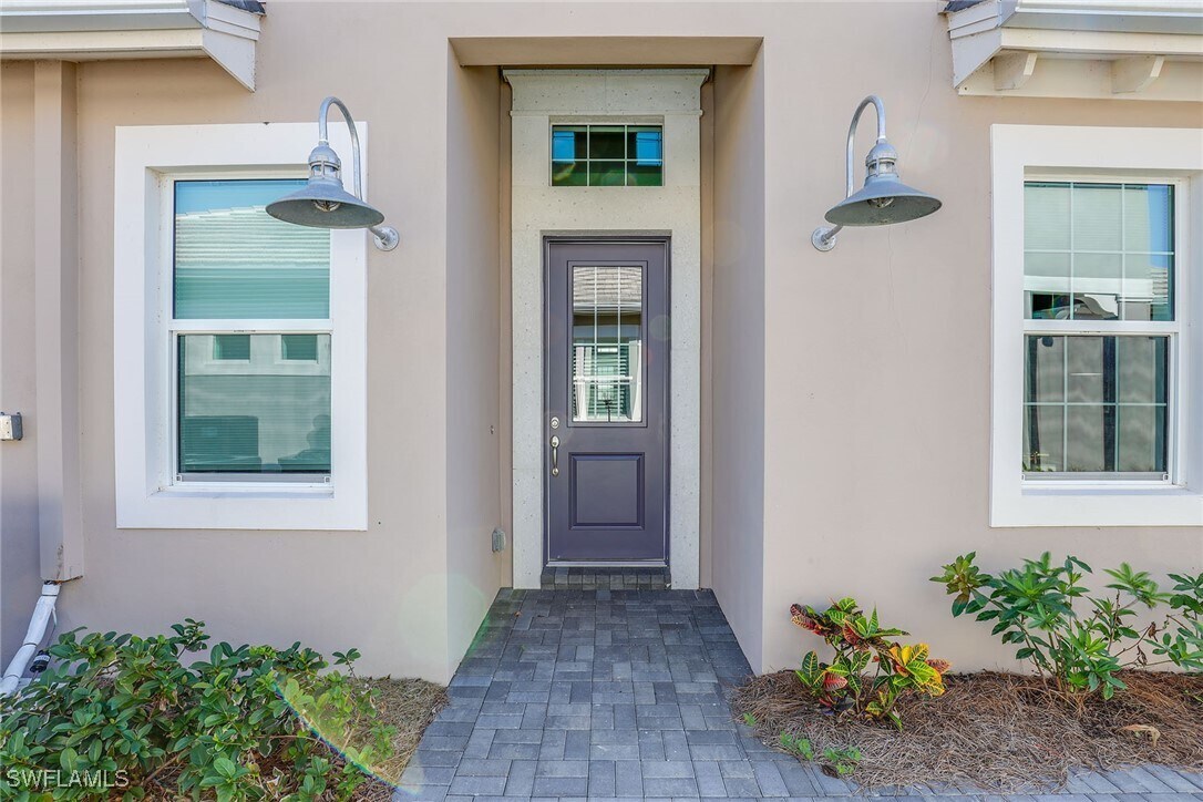 6279 Arriba Ave Condo Condo for Rent in Naples, FL