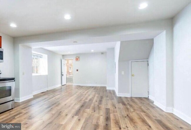Photo - 4338 Cresson St Unidad 1ST FL
