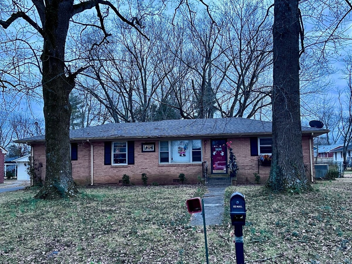 2BD/1 BA - 2BD/1 BA Casa