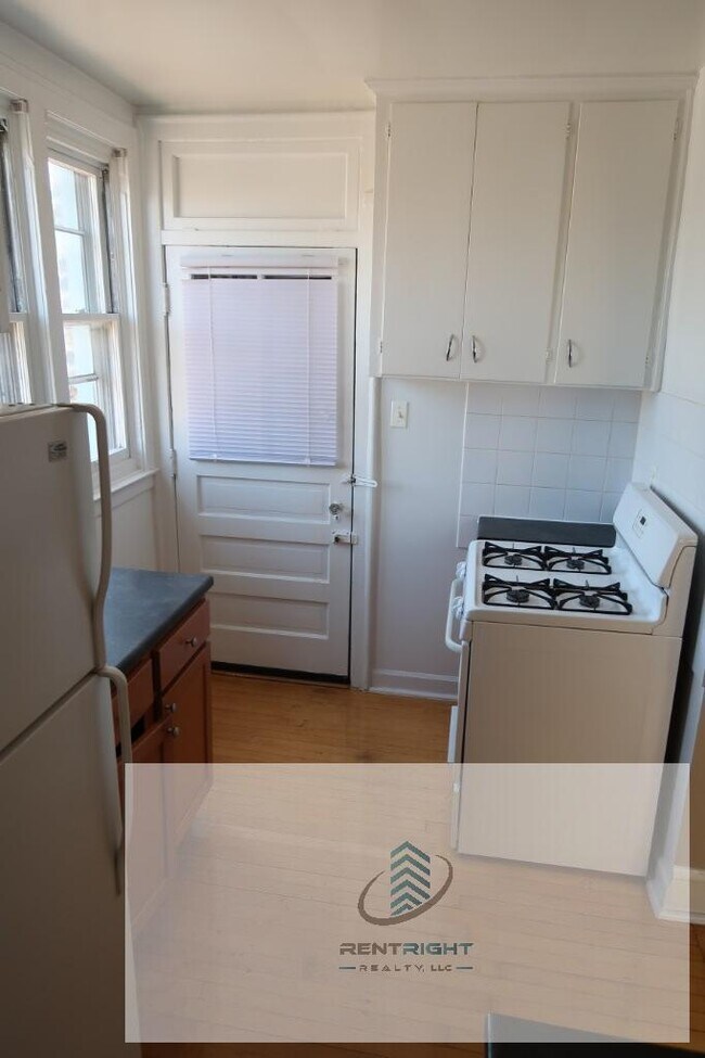 Photo - 1 bedroom in CHICAGO IL 60660 Unit 6335 - D3