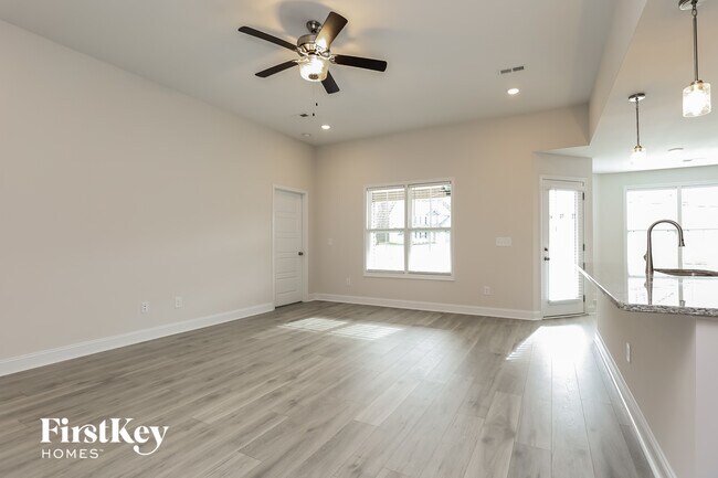 2969 Gibbs Ln