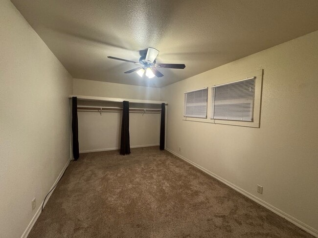 Photo - 4753 Herron Rd Unit # 2