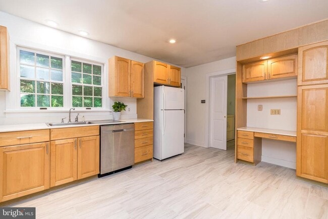 Photo - 171 Tabor Rd