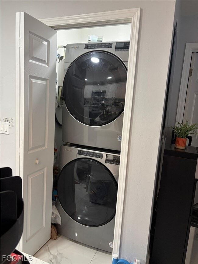 Photo - 614 Flamingo Ave S